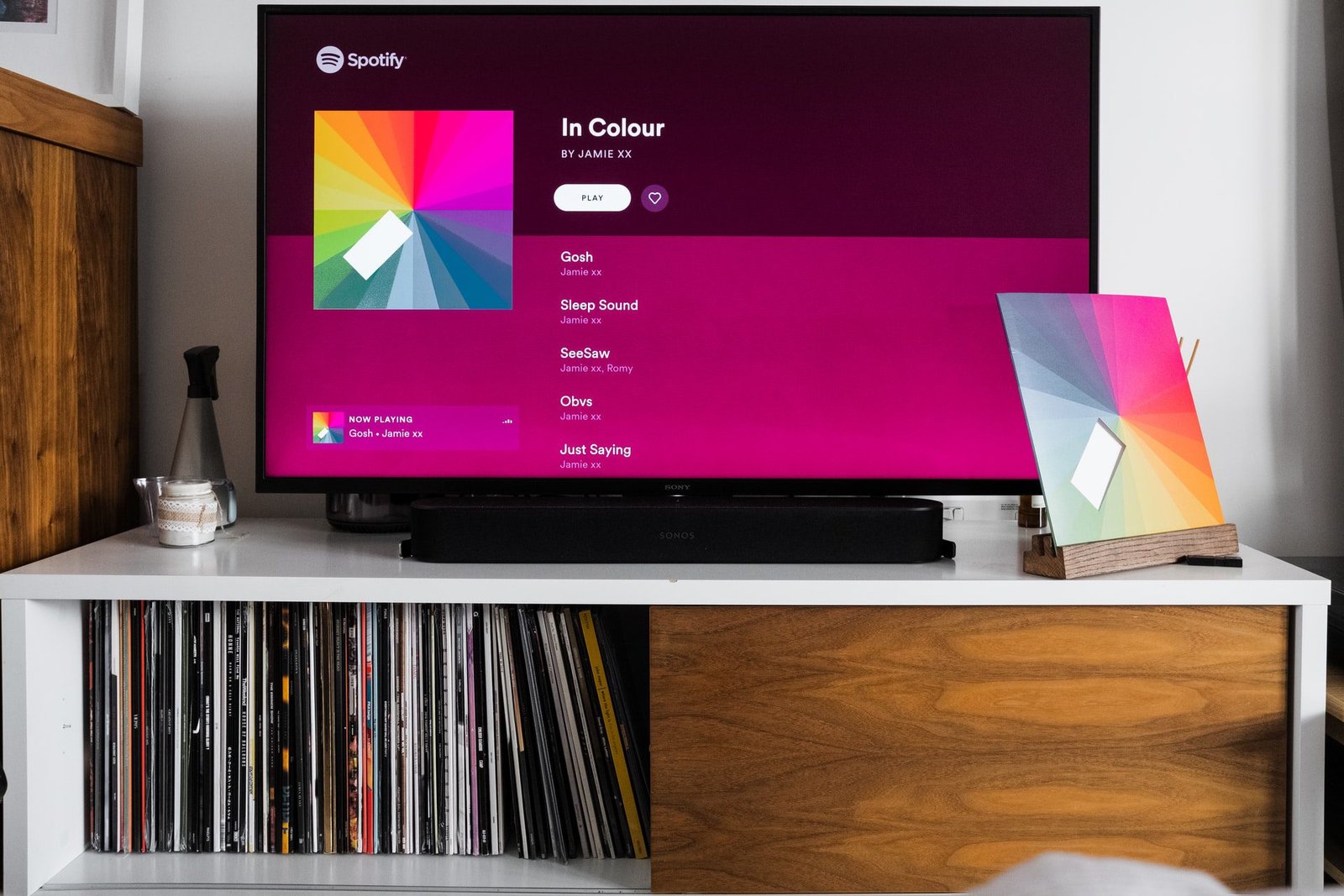 spotify- top-3-free-apps-to-download-for-smart-tv:spotify