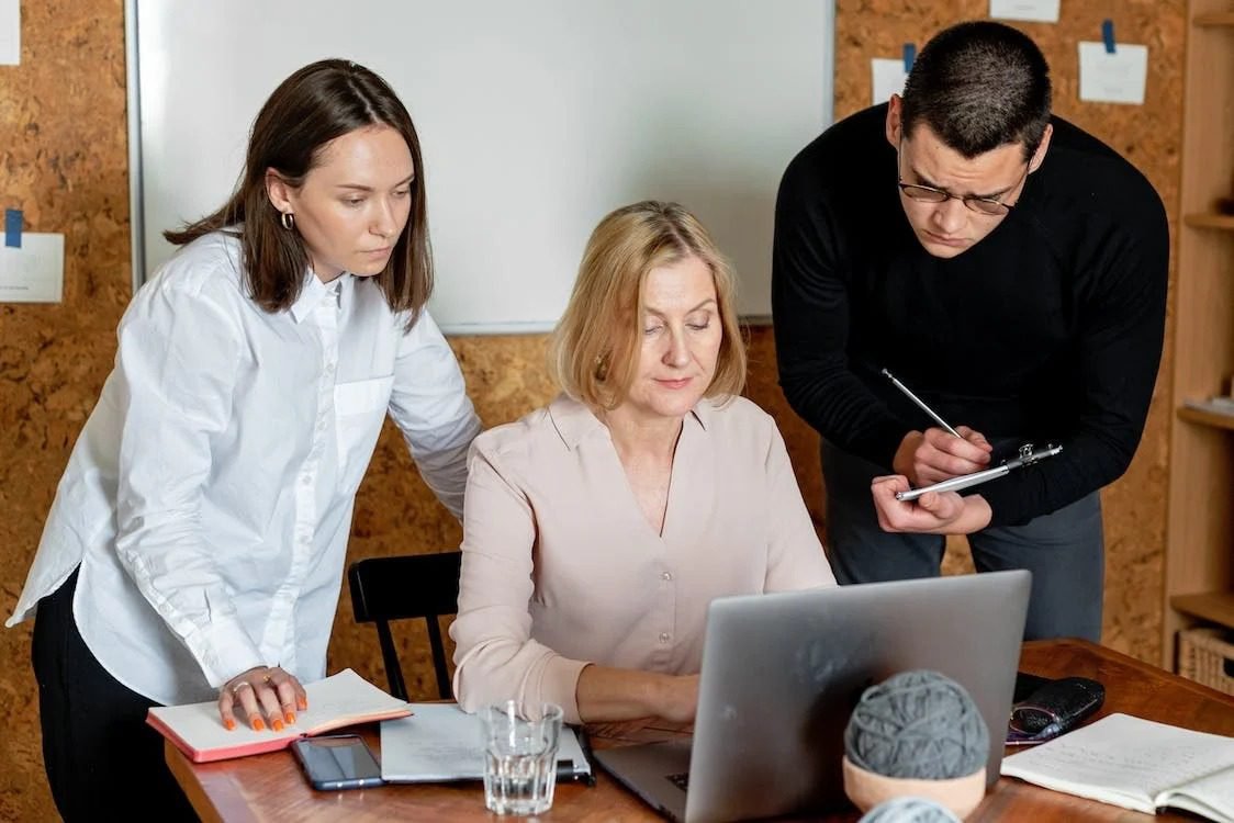 employee-tracker-software-enhancing-employee-performance-benefits-for-employees