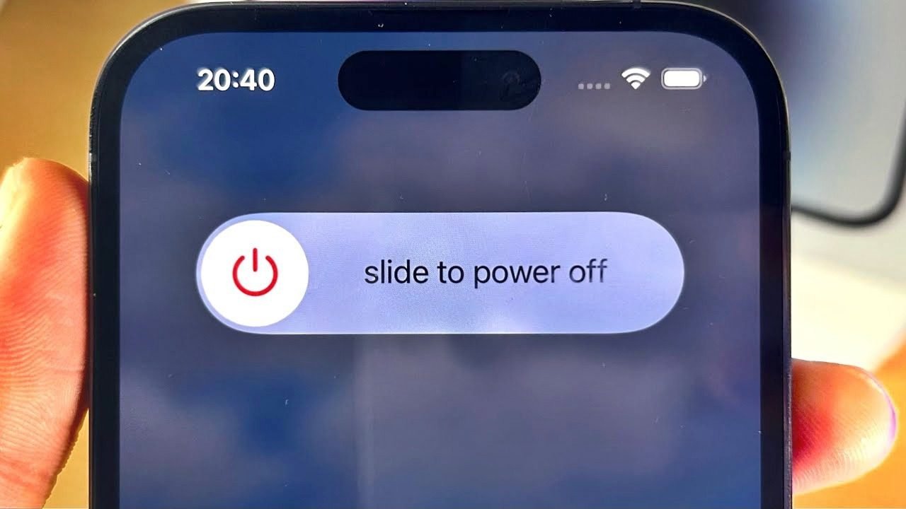 Restart Your iPhone to Solve Verizon Not Receiving Texts issue
