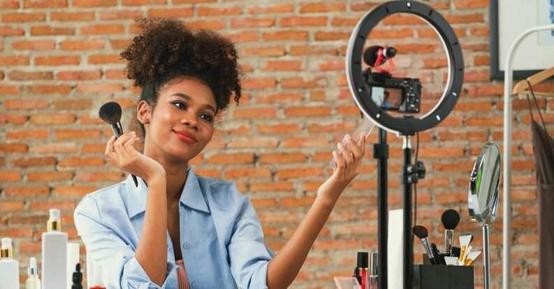 Influencer marketing a makeup brand